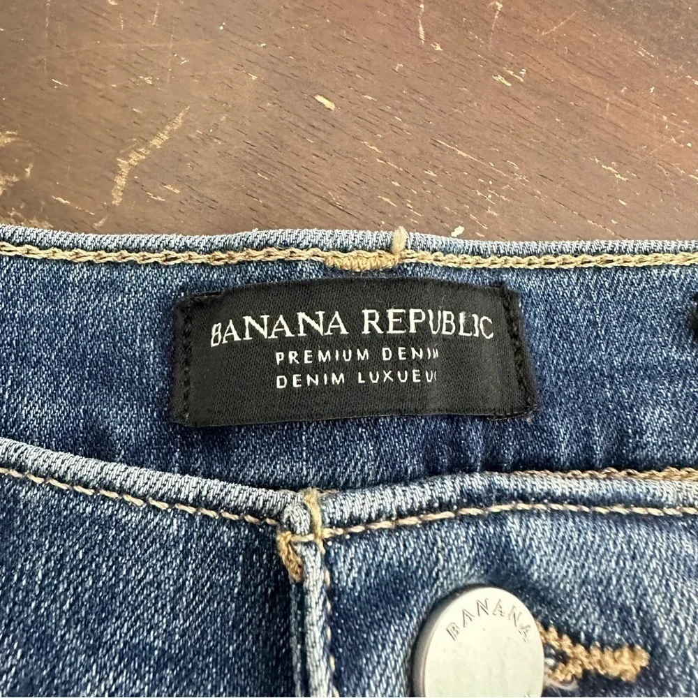 Banana Republic Premium Mid Rise 3.5” Short Size 26 - Picture 4 of 6